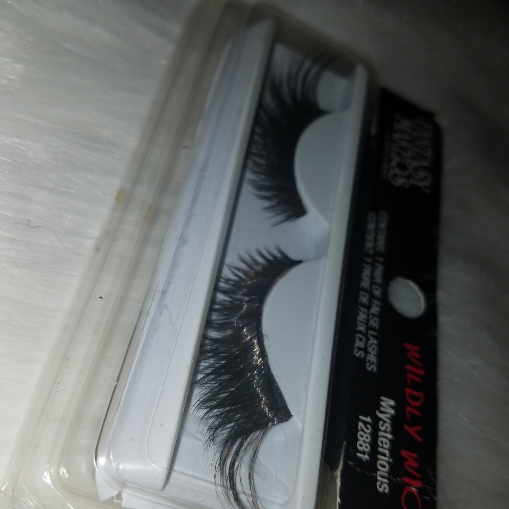 Strip Lash